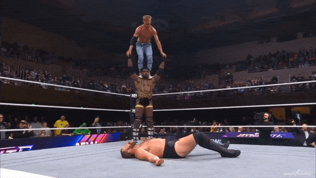 aew_20250305_conglomeration_hobbs_ospreay_v_callisfamily_keith4