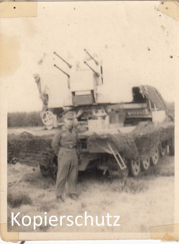 Flak Vierling auf Halbkette,Panzer,SdKfz,Stug Uniform,Geschütz,F