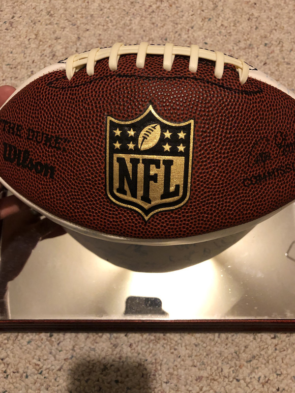 2E6285F0-0015-448F-9DFB-5E76FC6110F3