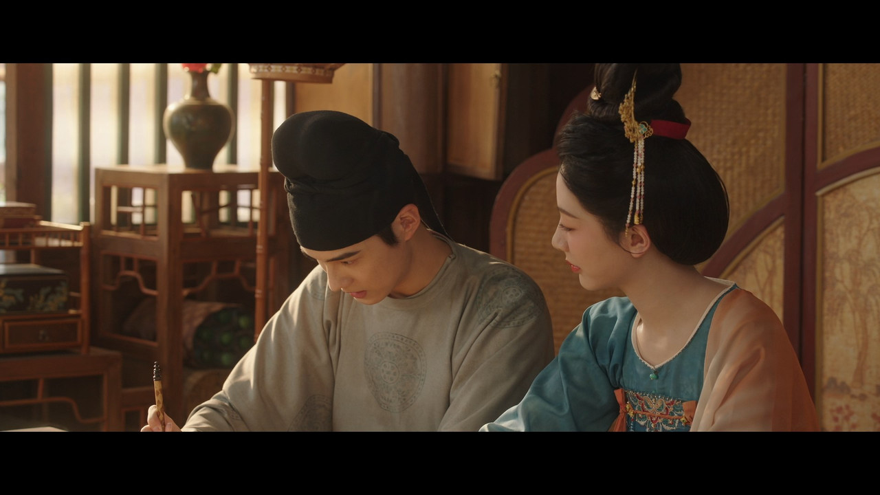 In.the.Name.of.Blossom.S01E01.ViE.1080p.NF.WEB-DL.AAC2.0.H.264-Marco.mkv_snapshot_36.46.000