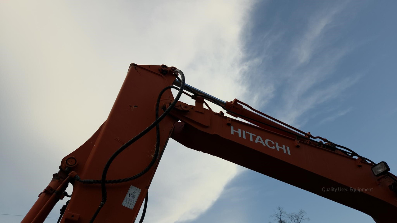 Vehicle thumbnail 48