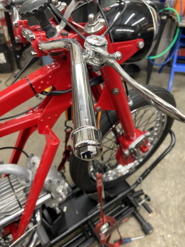 4B557FEC-D991-4ADA-BB16-F21EA8193A17