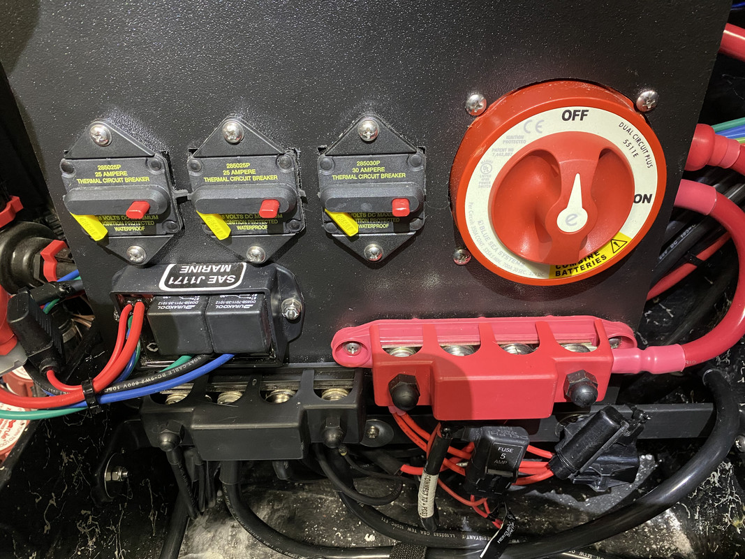 E203657F-D109-45E1-8278-552A9A9B0105