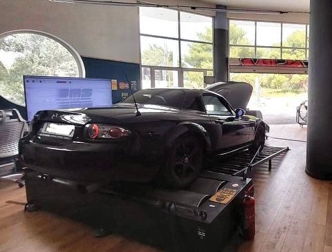 Mazda MX5 NC 1.8 dyno tuning at DMS Tuned