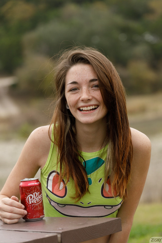 full_016_1231181454252583