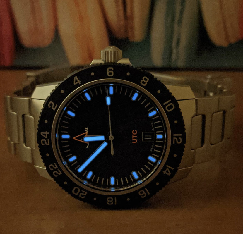 3CF17AD1-292E-4FB1-81CB-DBB8F586D12B