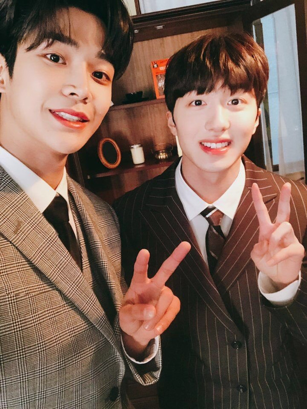 AA2D1D75-1D80-445D-9595-53AED8D2DE82