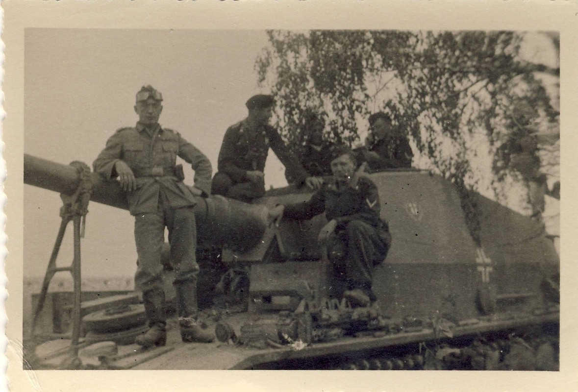 Sturmgeschütz Jagdpanzer Selbstfahrlafette IV A 