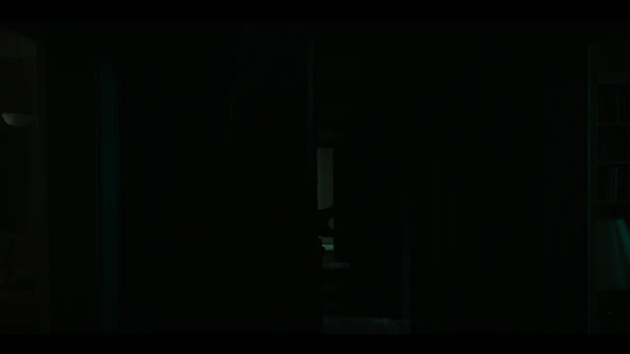 The.Old.Man.S01E01.La.fuga.1080p.WEBMux.ITA.ENG.DD5.1.x264-BlackBit[screenshot 5]