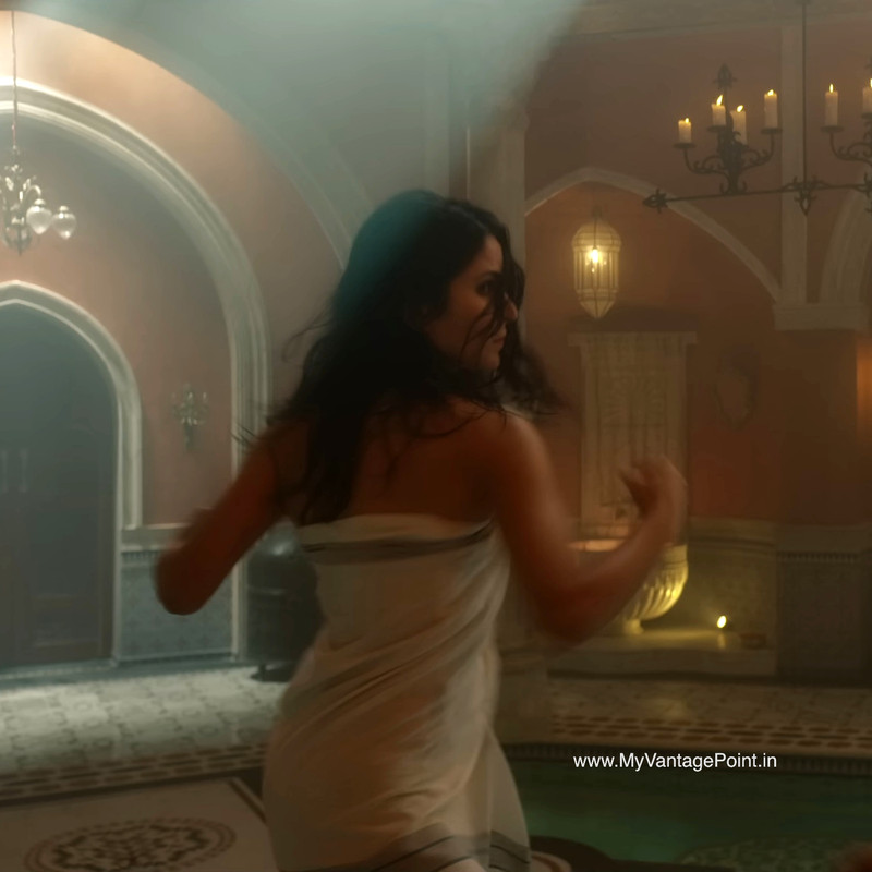 katrina-kaif-in-towel-action-scene