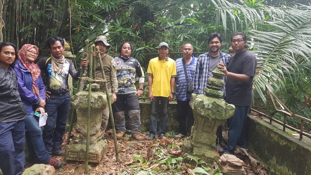 Makam Laksamana Aceh Di Kampung Pulau, Lambor Kiri