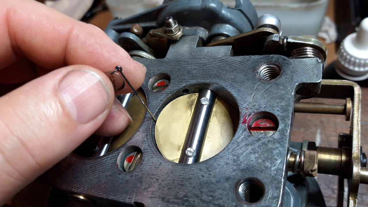 5DCFC4CB-E64C-4222-9AA9-CD474D6DC3D0