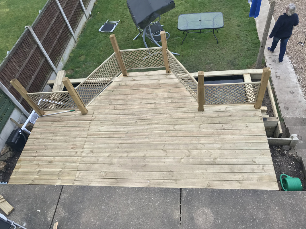 A7EA8BF5-DDA5-40B9-A45D-48E8D49E5A24