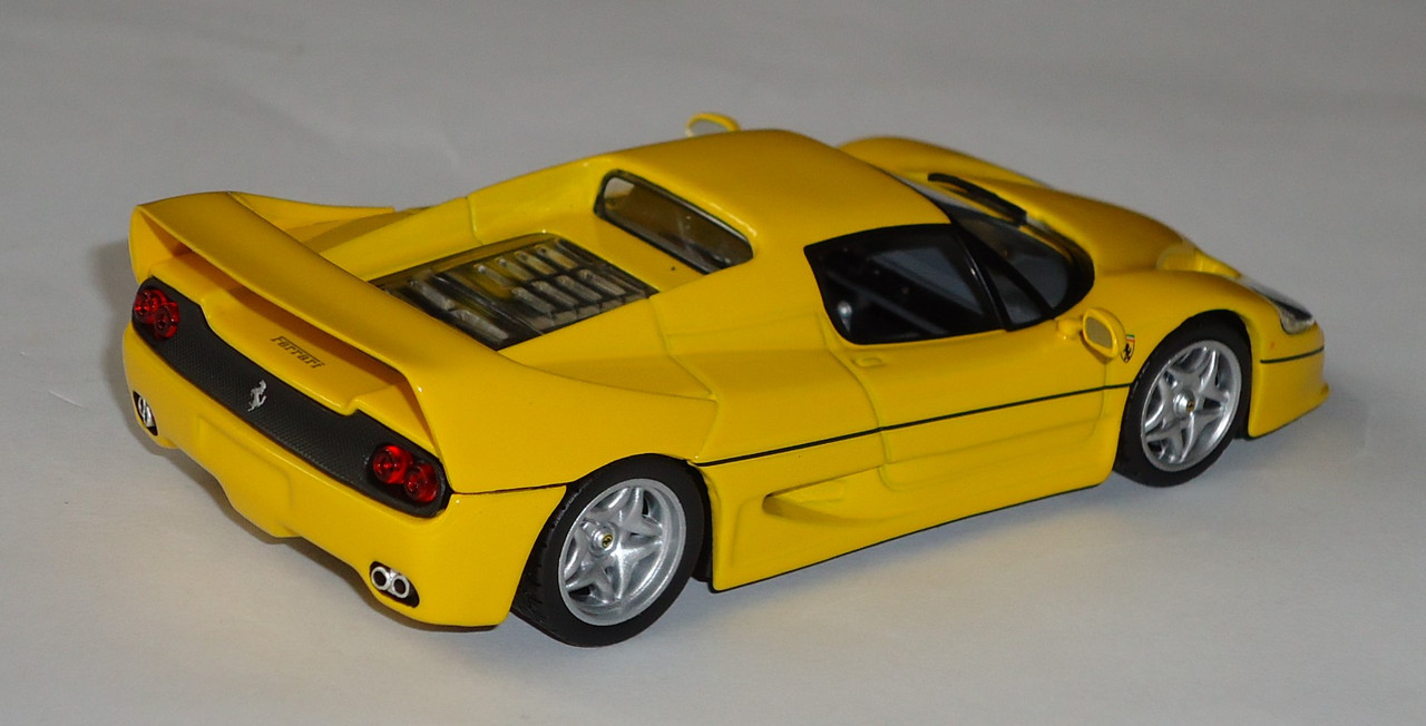 Ferrari-F50 2