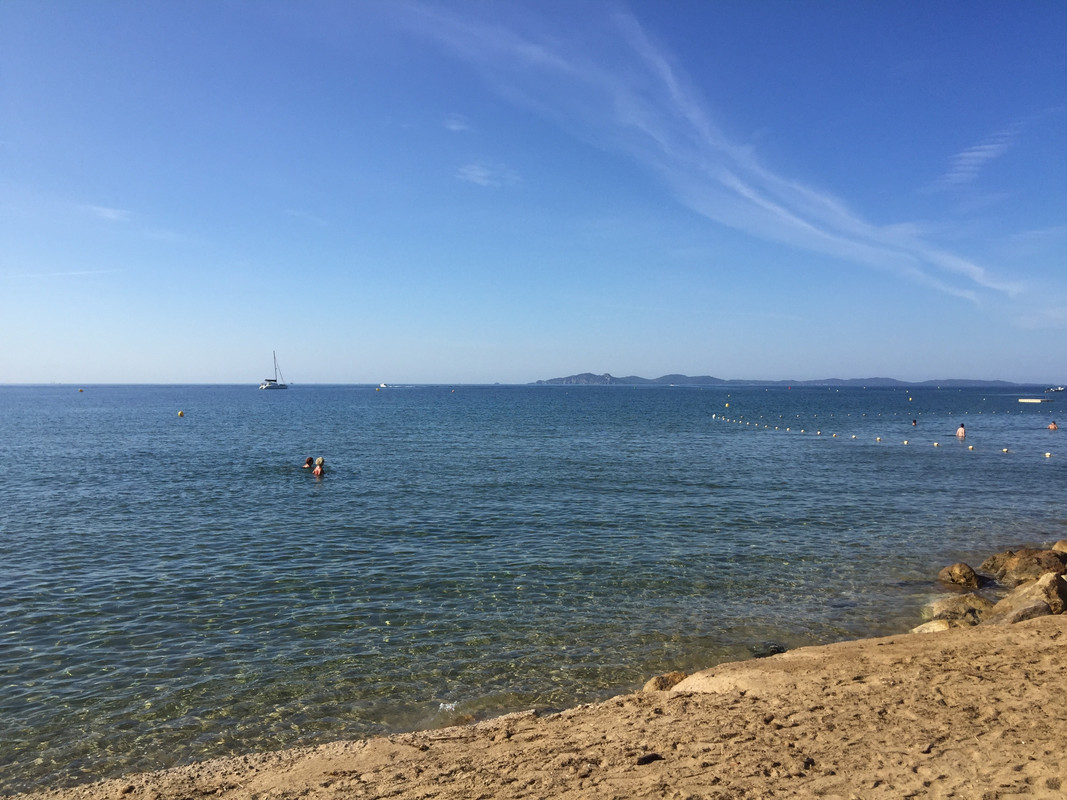 1B5973A2-1FC6-4F32-9283-4490E1F5EC3A