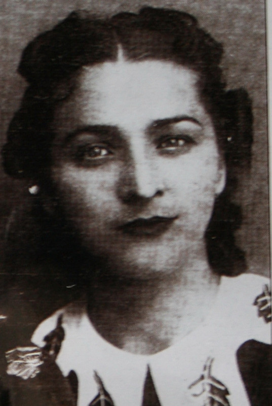 [Слика: A102327-B-AC96-4-BDB-A936-A5-A300-ED76-C1.jpg]