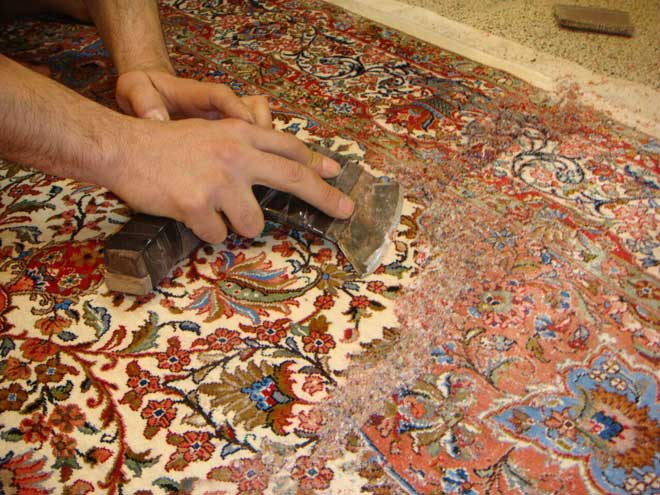 از بین بردن پرز فرش
