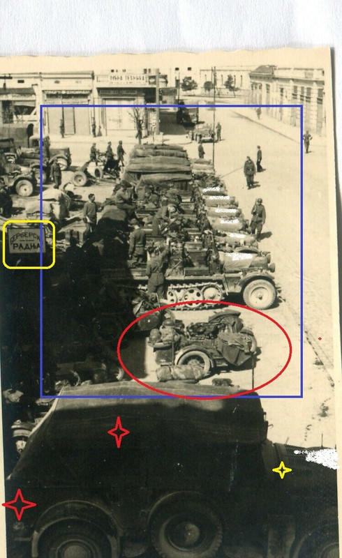 Foto Panzer Spähwagen GRUPPE mit PAK Geschützen Bereit