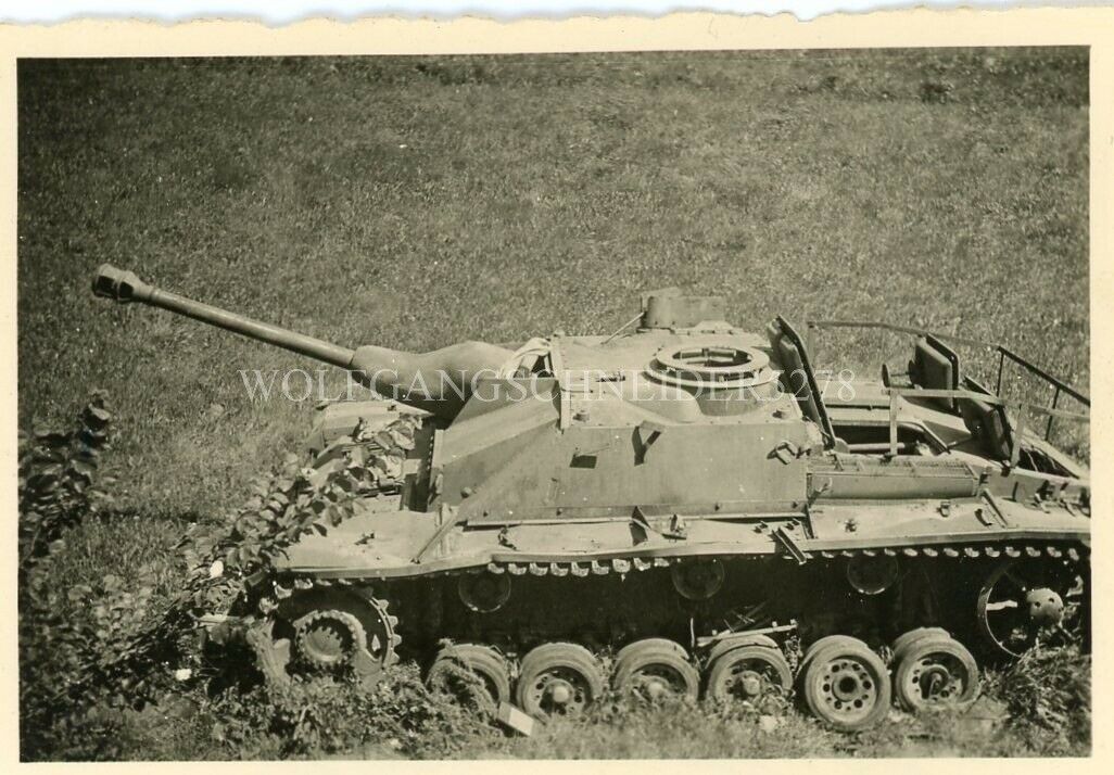 KO’d Sturmgeschütz Tank, Germany