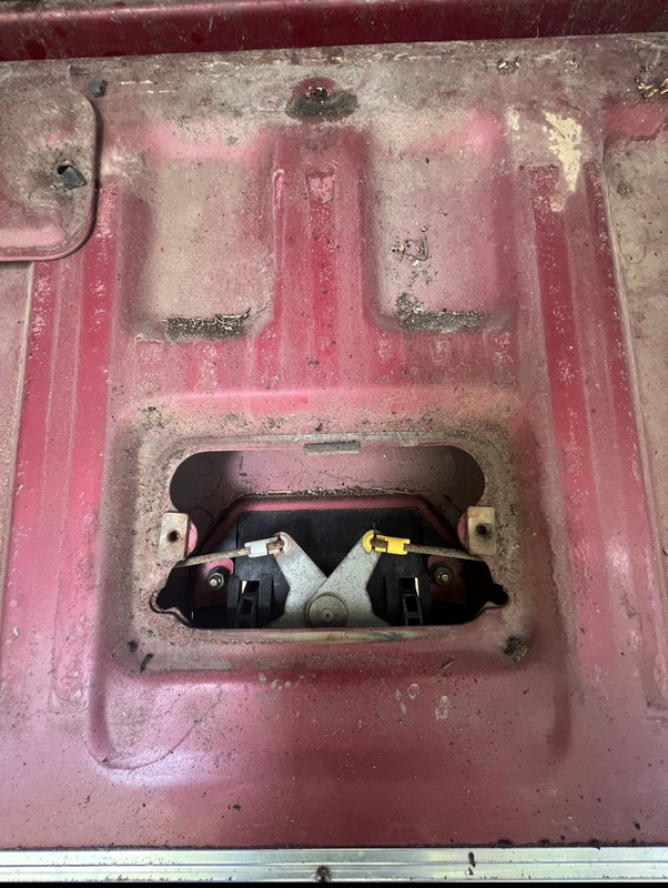 C5B57FE8-8286-4E6E-8ACD-697752198D6A