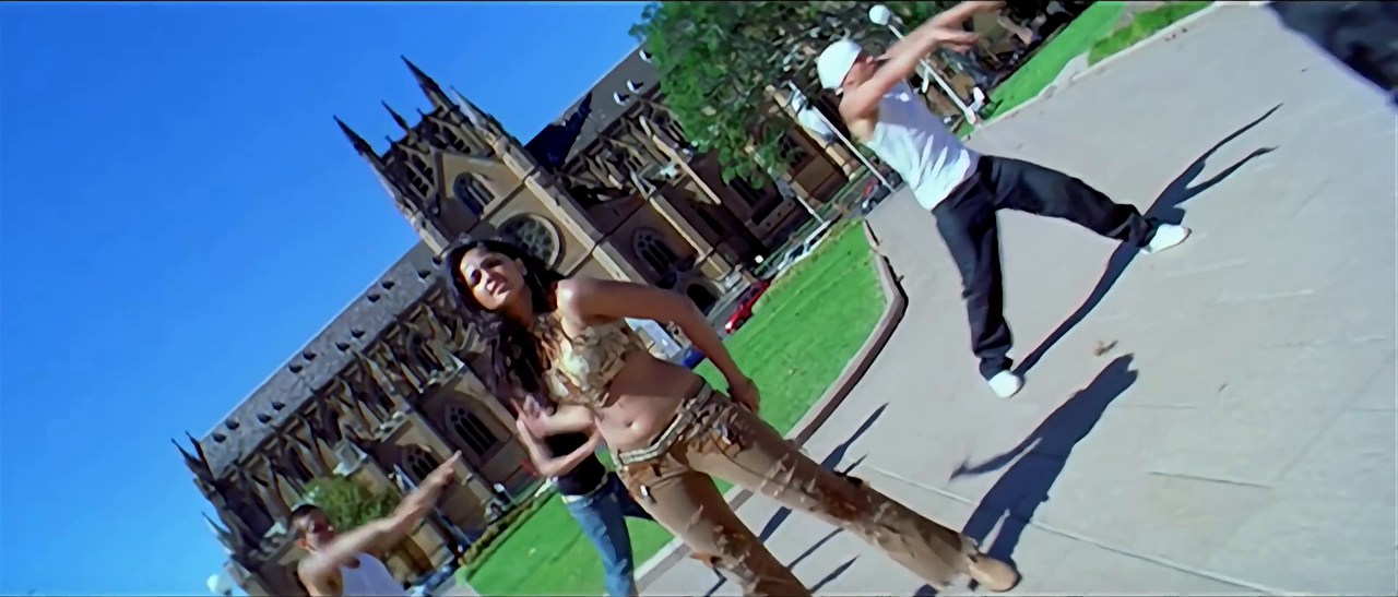 Anushka Shetty Title 4K Song from Okka Magadu2025-04-24 18-16-33-793-110