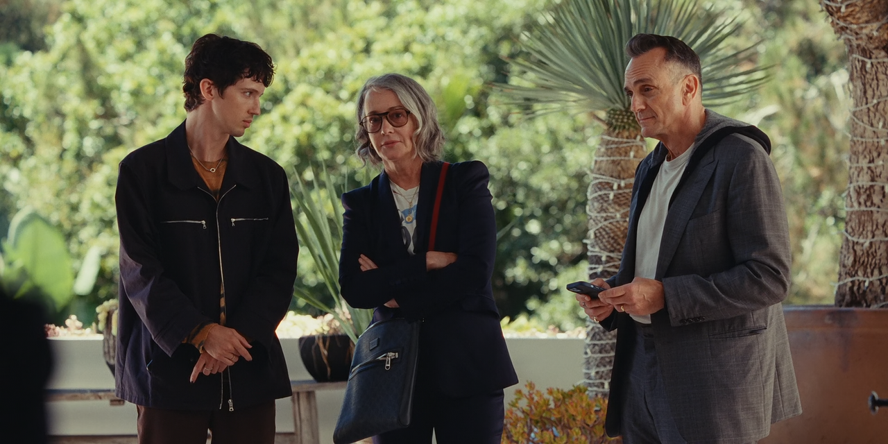 The.Idol.(2023).S01E01.Pop.Tarts.&.Rat.Tales.1080p.10bit.MAX.WEB-DL.DDP5.1.HEVC-Vyndros.mkv_snapshot