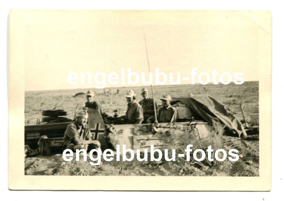 FOTO - PANZER - -AFRIKA- - -15cm sIG 33 (Sf)- auf Pz III - El Alamein-STELLUNG