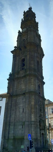 Braga, Oporto y Guimarães. Semana Santa 2022 - Blogs de Portugal - Nos pateamos Oporto: Catedral, Zona Ribeira, Puente Eiffel, etc (32)