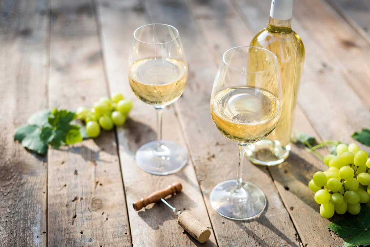 Dry White Wines Made
