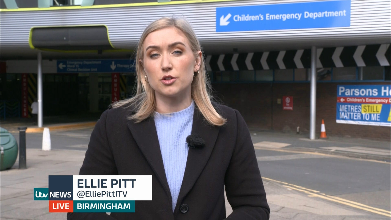ITV Lunchtime News_20220314_13301355.ts_snapshot_10.08.504
