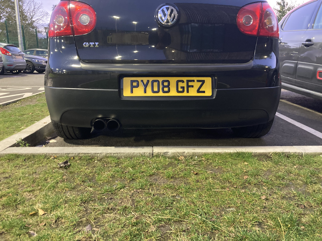 D4B576E7-4D1C-4D64-AB58-B14B5BC89142