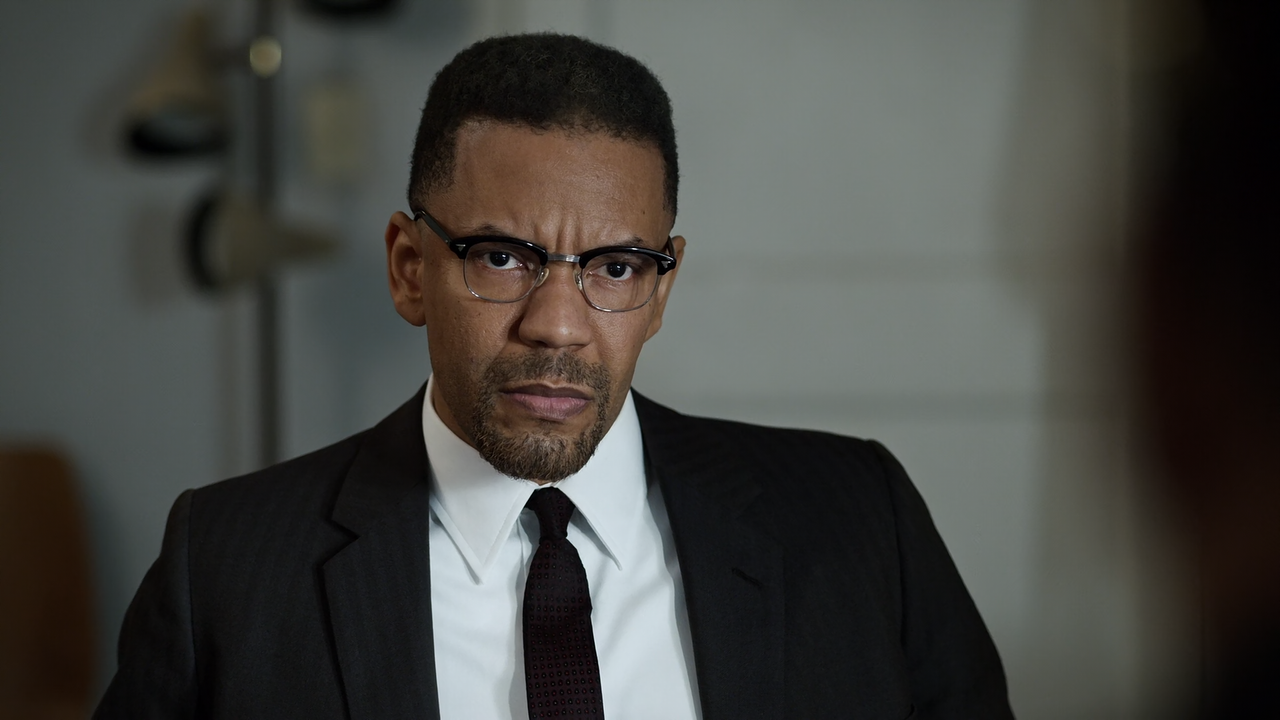 Godfather.of.Harlem.S02E03.The.Fruit.Stand.Riot.1080p.10bit.AMZN.WEB-DL.DDP5.1.HEVC-Vyndros.mkv_snap