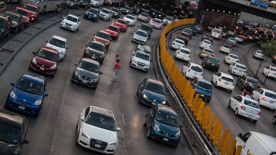 Doble Hoy No Circula: ¿Hay Contingencia Ambiental por ceniza volcánica este día en CDMX y Edomex?Consulta si este día el programa Hoy No Circula funciona con normalidad o bien si hay algún cambio por la activación de la Contingencia Ambiental 