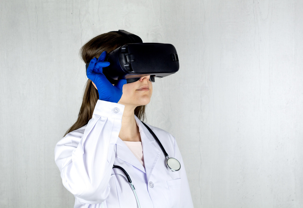 De l’atlas au geste : réalité virtuelle, réalité augmentée et simulation dans la formation vétérinaire et ostéopathique