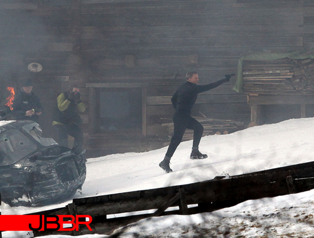 bond 22