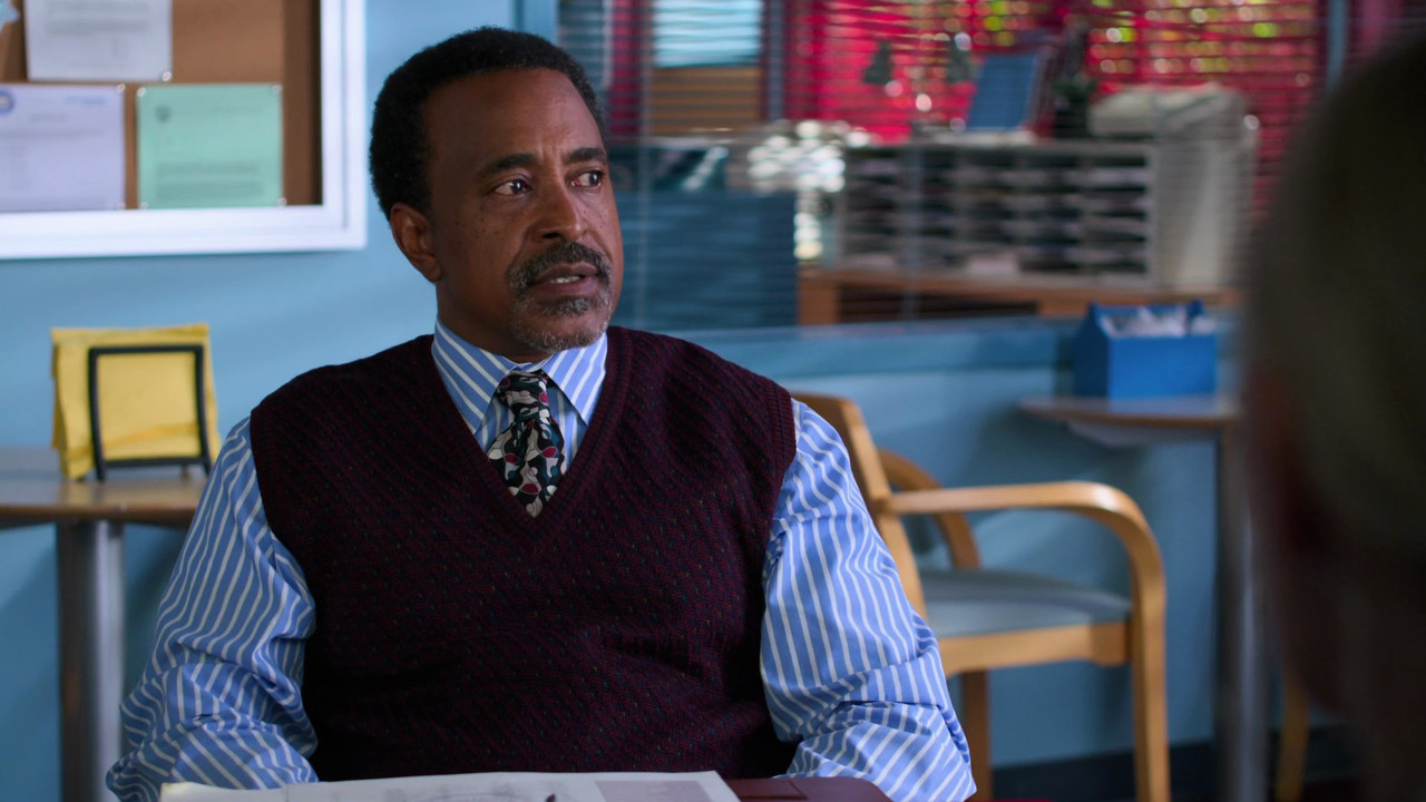 Schooled 2019 S02 1080p AMZN Webrip x265 10bit EAC3 5 1 TheSickle TAoE