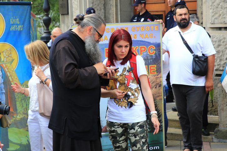 [Слика: dr-Jovana-Stojkovic-2-725x483.jpg]