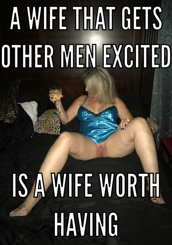 01. Hotwife Lea