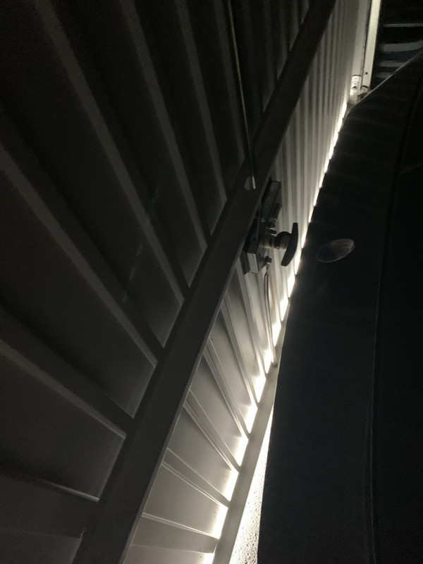 81B77EA8-321D-4214-B807-34F82896F45A