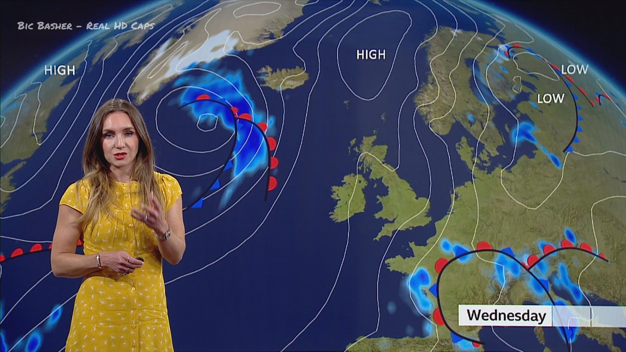 05.16 - 18.30.00 - North West Tonight; Weather. The new film from Rog....ts_snapshot_25.41.530