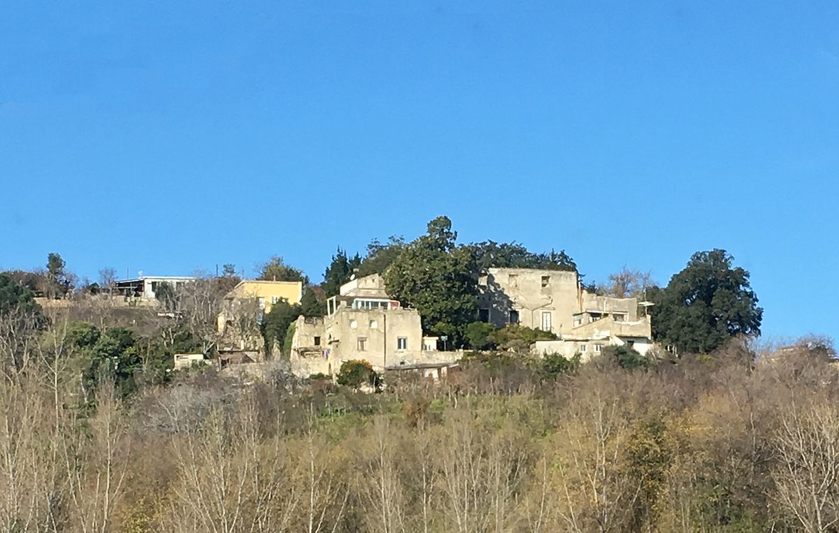 Villa-Castagneto-Caracciolo-Facciata-sud-2017