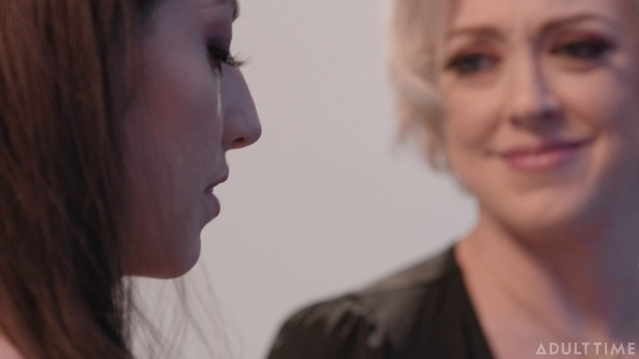 Dee Williams Spencer Bradley - The Spare Room - ADULTTIME.mkv.0008