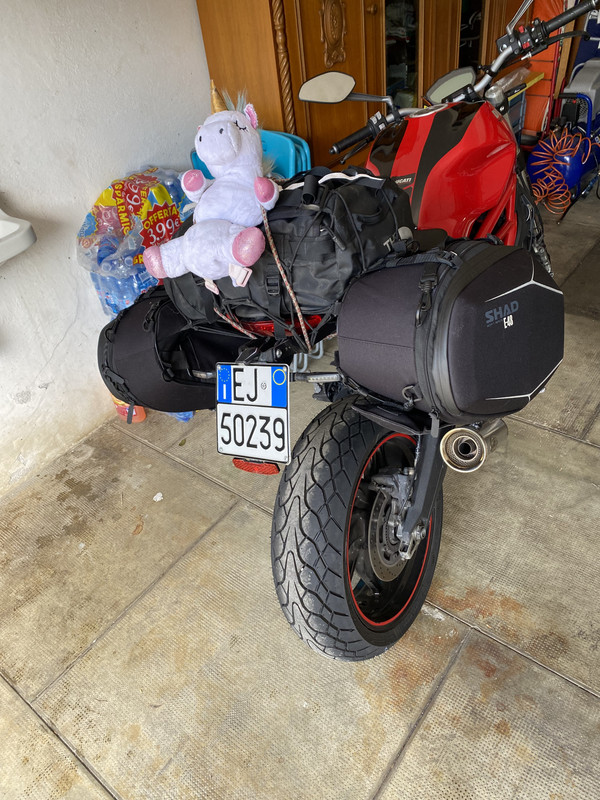 41E01B49-B828-45B1-A242-2894AB054426