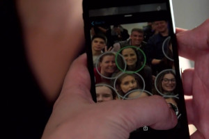 Twoja twarz należy do nas