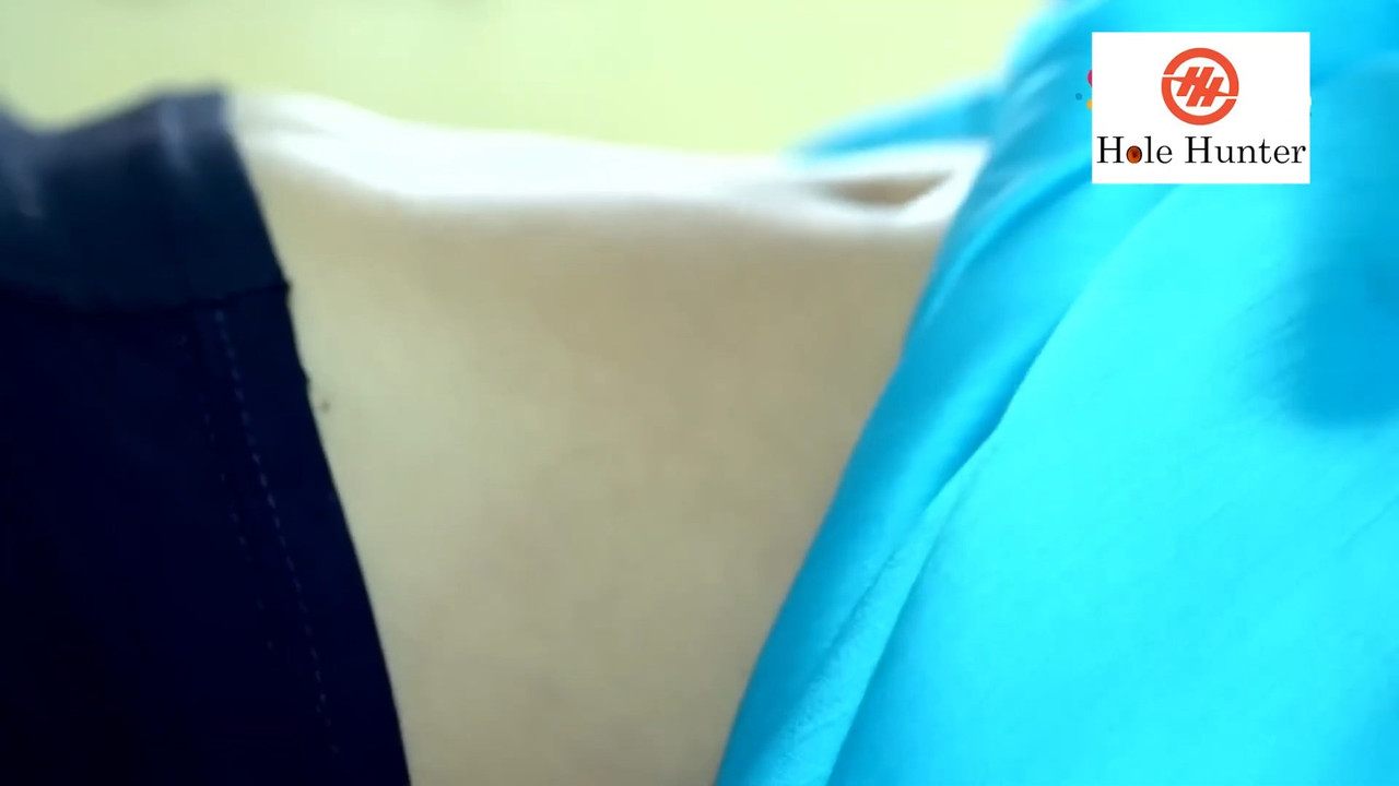 Khushi Khan Chubby Navel.mp4_snapshot_00.21.205