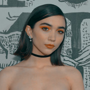 Rowan Blanchard Shoulder Length Hairstyles SdBR35J