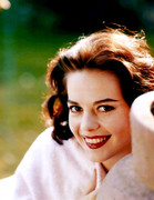 Natalie-Wood-md83