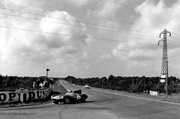 24 HEURES DU MANS YEAR BY YEAR PART ONE 1923-1969 - Page 41 57lm15-Jag-D-J-Lawrence-N-Sanderson-2
