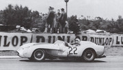 24 HEURES DU MANS YEAR BY YEAR PART ONE 1923-1969 - Page 44 58lm22-Ferrari-250-TR-Ed-Hugus-Ernie-Erickson-11