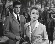 roger-moore-angie-dickinson